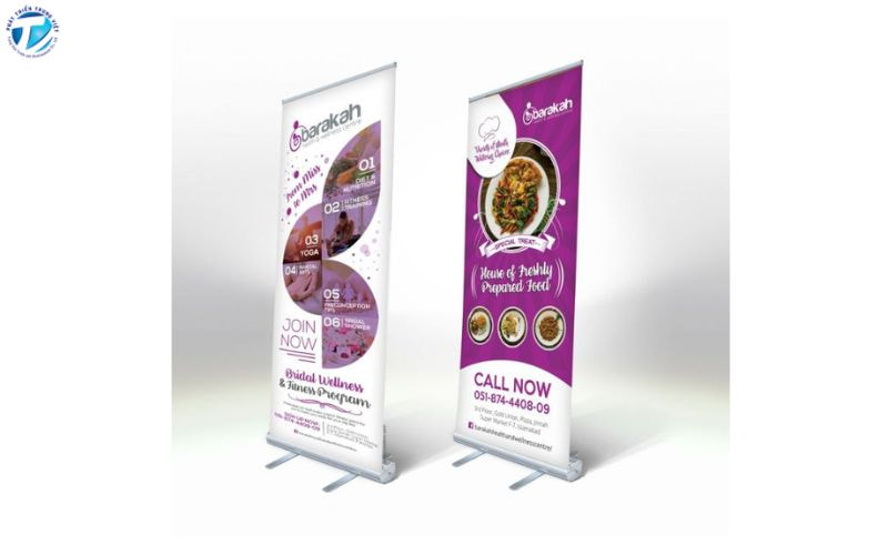 Standee 60x160 dễ bố trí trong không gian hẹp